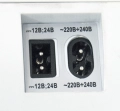 Термоконтейнер (автомобильный холодильник) AVS CC-27WBC - LED-дисплей, 1 USB, максимальное охлаждение 22-25 градусов от температуры окружающей среды, максимальный нагрев +65 градусо